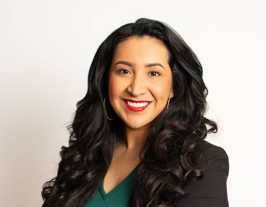 clarissa cervantes headshot